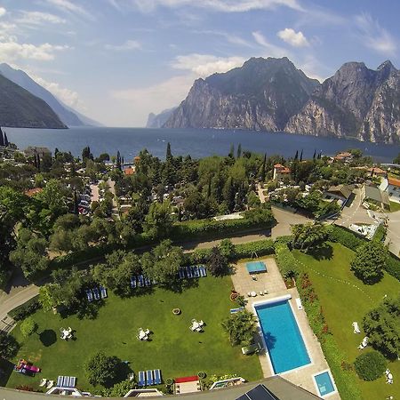Residence Toblini Торболе Экстерьер фото