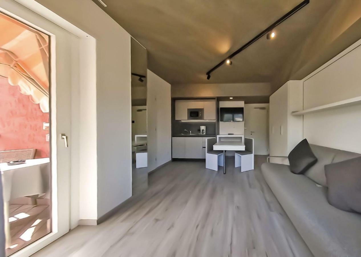 Residence Toblini Торболе Экстерьер фото
